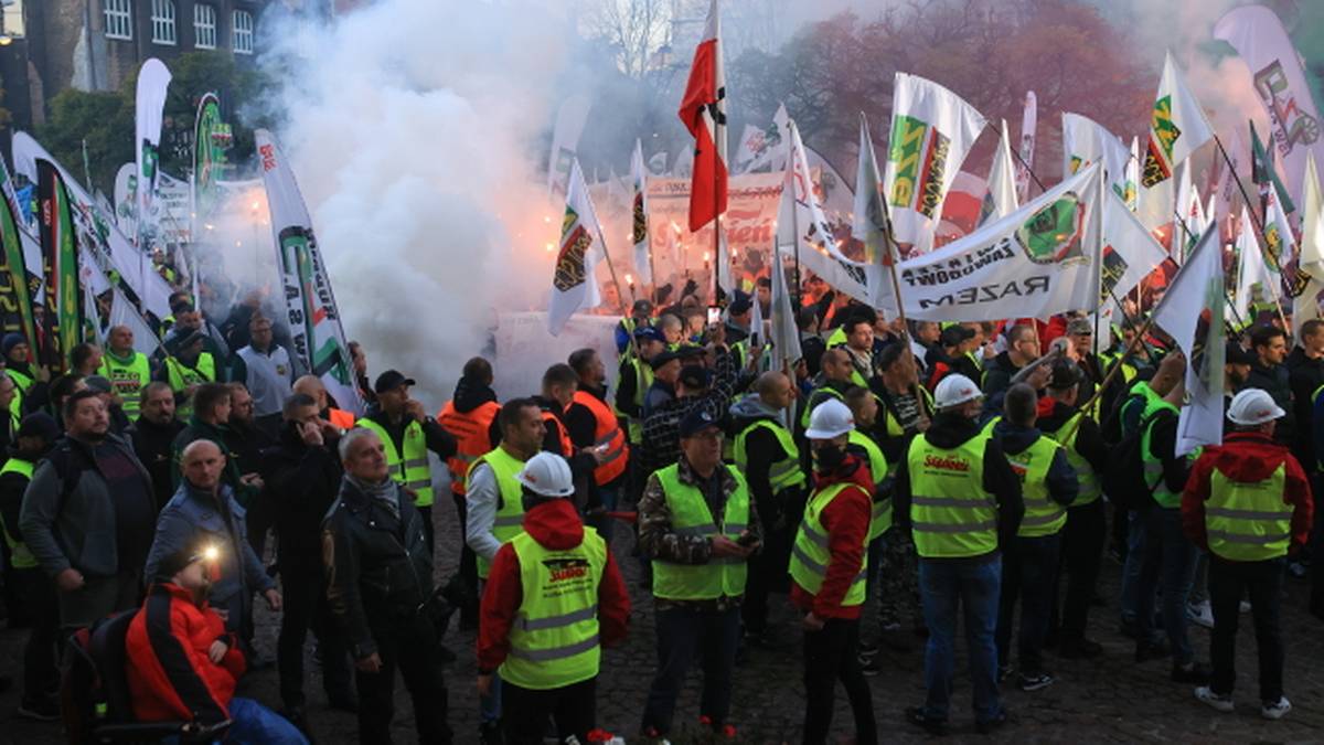 Protest w Katowicach. Związkowcy nie chcą "Zielonego Ładu"