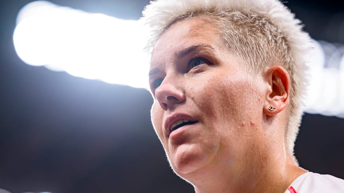Włodarczyk rzuciła 73,20 m w Eugene; wygrała Zhang rekordem życiowym 77,94 m