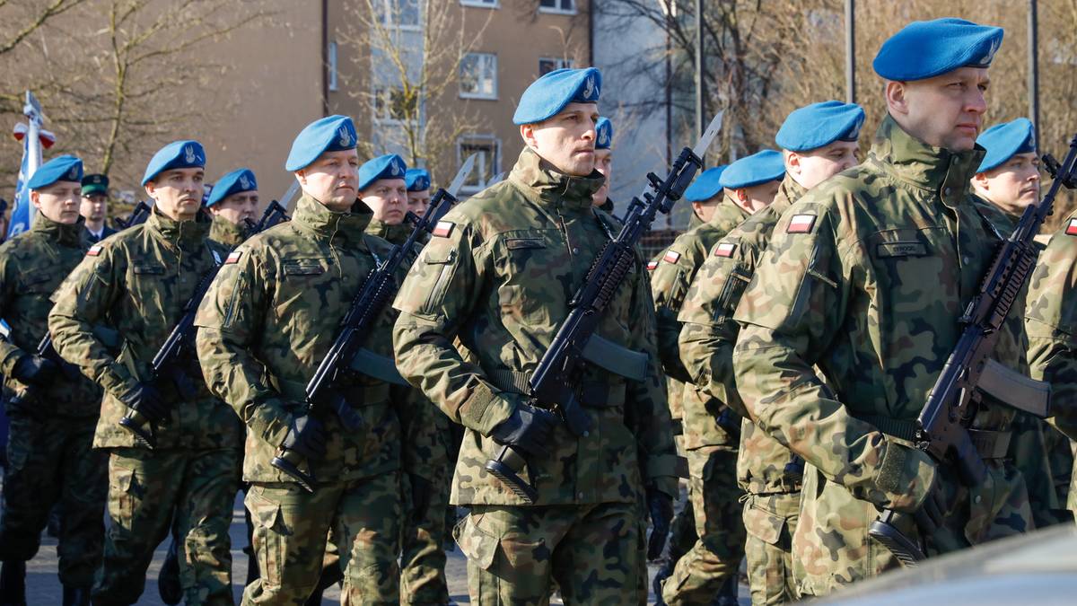 Czy Polacy staną do obrony kraju w obliczu wojny? Najnowszy sondaż
