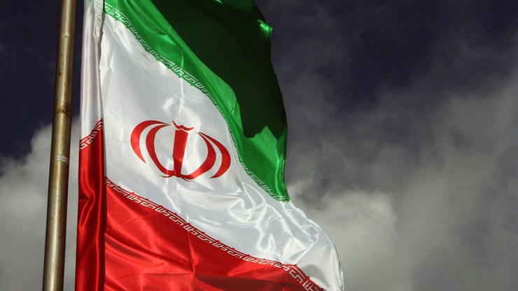 Iran podejmie produkcję wzbogaconego uranu, jeśli zawiodą negocjacje z UE
