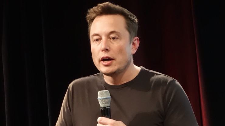 Elon Musk wstrzymuje kupno Twittera. Chodzi o fałszywe konta