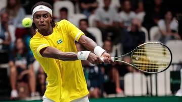 Rodzinny pojedynek w Sztokholmie. Bracia po przeciwnych stronach siatki