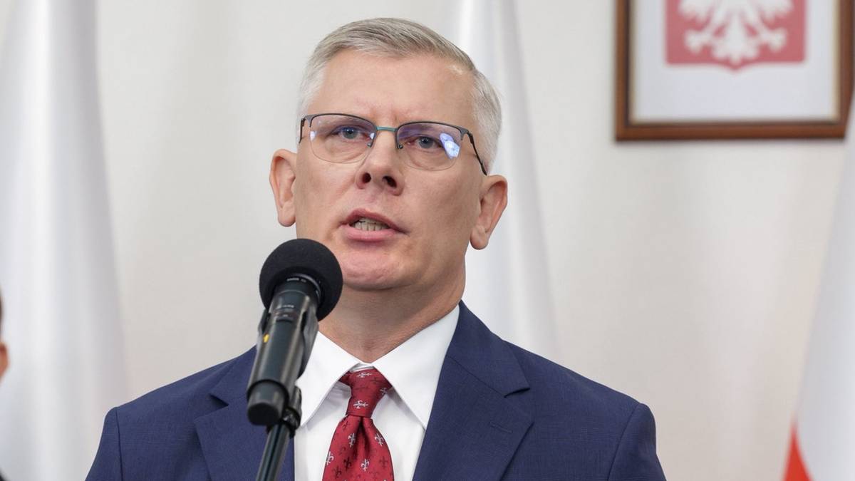 "Nie ma w tym zemsty". Tomasz Siemoniak o ruchu wobec Sławomira Cenckiewicza