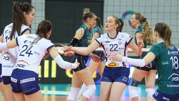 Zawodniczki PGE Budowlani Łódź podczas meczu siatkówki