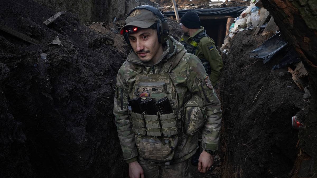 Ukraina stworzy "niezawodny wał obronny". Deklaracja premiera
