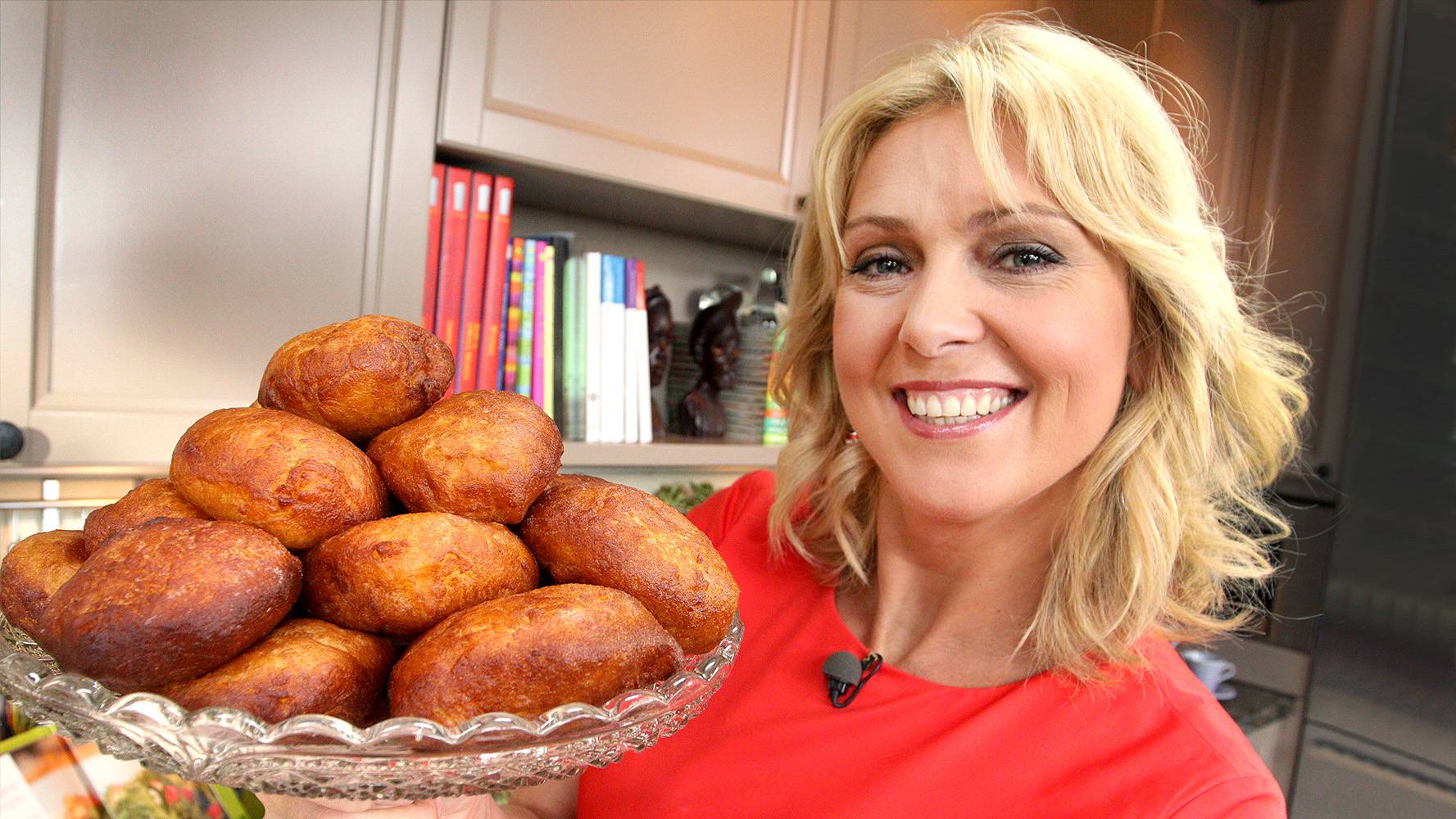 Przepis na pączki. Dodaj do nich ziemniaki, jak Ewa Wachowicz