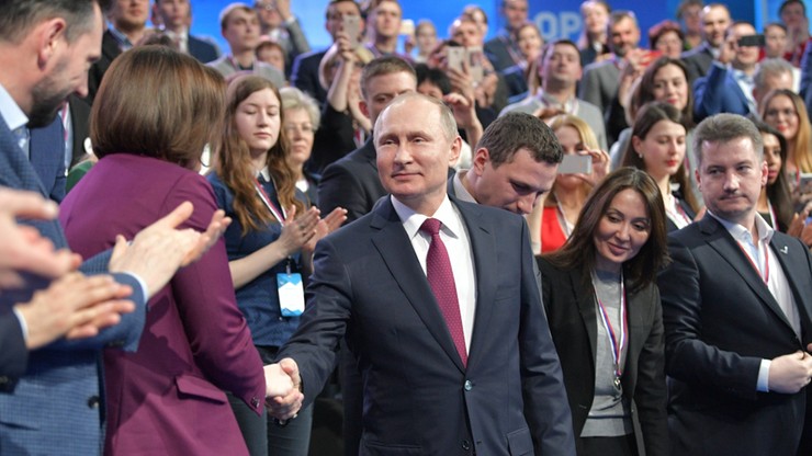 "Rosja jest technicznie gotowa, by odłączyć się od internetu". Zaskakujące słowa doradcy Putina