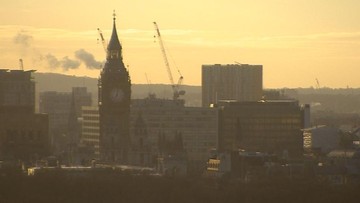 Londyn ma problem ze smogiem. Wydano ostrzeżenie