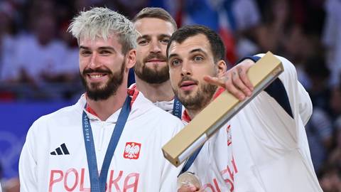 Gdzie siatkarze reprezentacji Polski zagrają w przyszłym sezonie? Kluby srebrnych medalistów olimpijskich