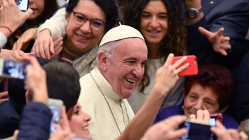 Papież życzył Polakom radości, pokoju i nadziei