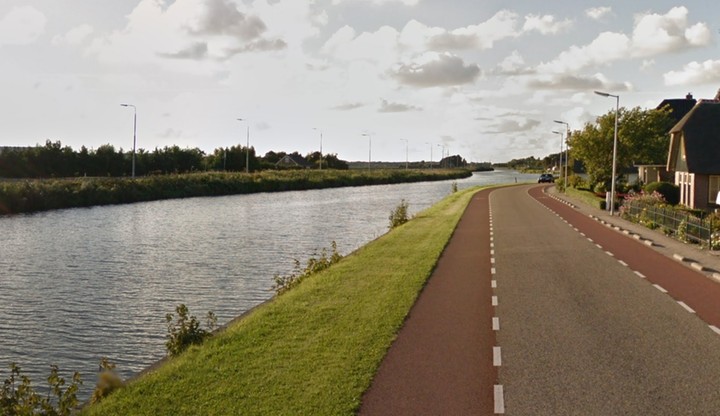 Śmiertelny wypadek w Holandii. Auto prowadzone przez Polaka wpadło do kanału