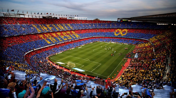 "Infinit Iniesta". Piękne pożegnanie legendy w zwycięskim meczu Barcelony