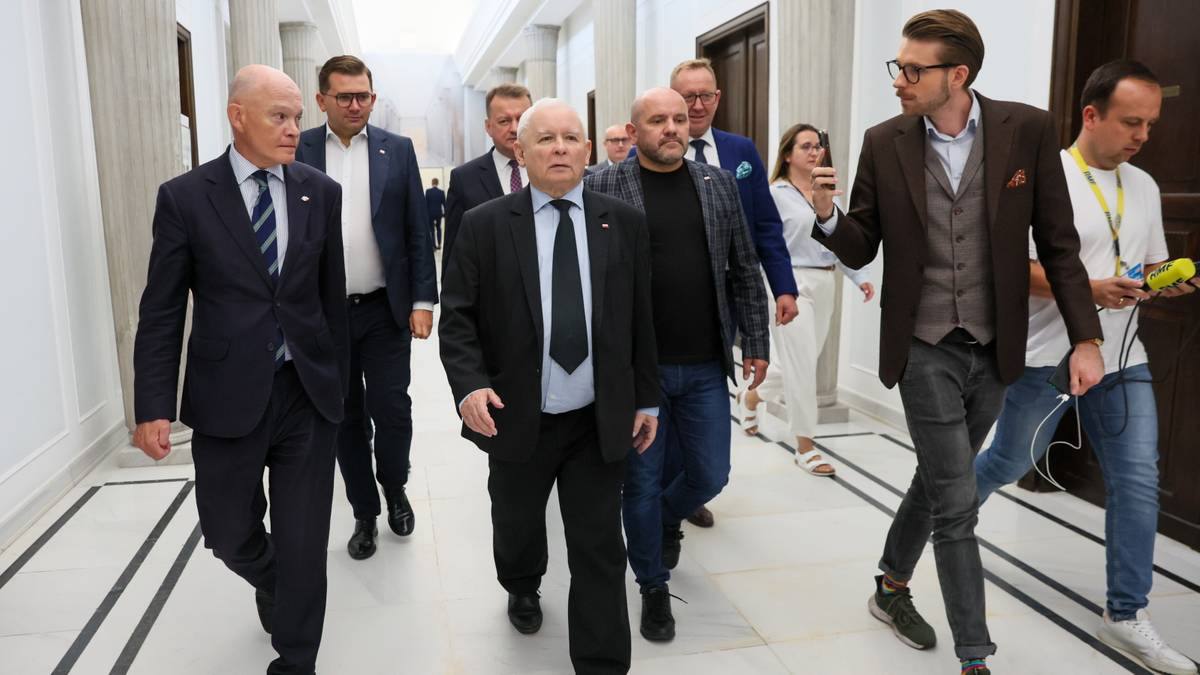 Das Schicksal der PiS-Subventionen steht auf dem Spiel.  Die Nationale Wahlkommission möchte Informationen aus der Kanzlei des Premierministers