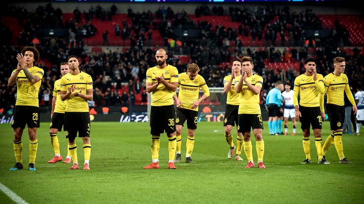 Bundesliga: Słabnąca Borussia Dortmund broni przewagi