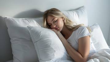 Ślinisz się w nocy? To ważny sygnał od ciała