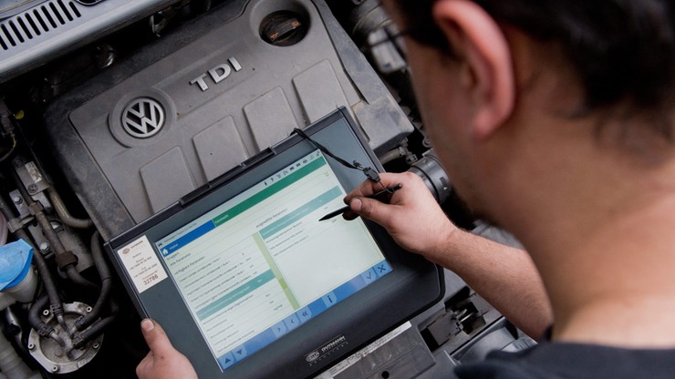 ”Parkiet”: Volkswagen mógł oszukiwać klientów, bo był w zbyt bliskich relacjach z politykami
