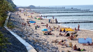 08.06.2021 10:00 Dlaczego na bałtyckich plażach od kilku dni jest o 10 stopni zimniej niż w najcieplejszych regionach kraju?