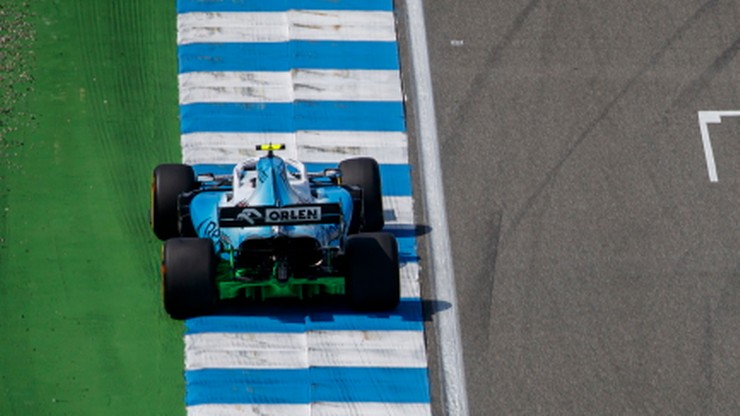 GP Niemiec: Hamilton wystartuje z pole position, Kubica przedostatni