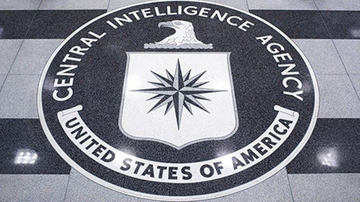 Były współpracownik CIA oskarżony o nielegalne zbieranie danych