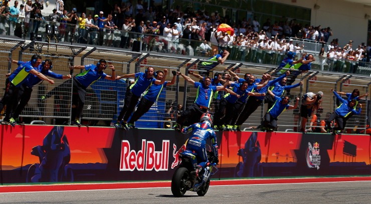 MotoGP: Rins wygrał GP Ameryk. Koniec serii Marqueza