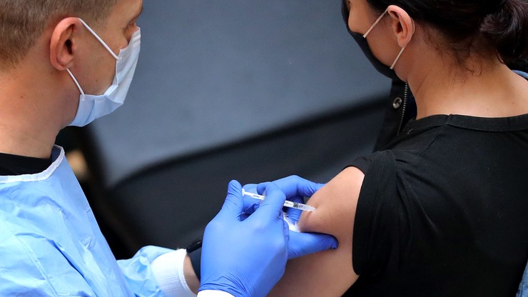 Niemcy. Ujawniono ponad 11 tys. podrobionych certyfikatów szczepień