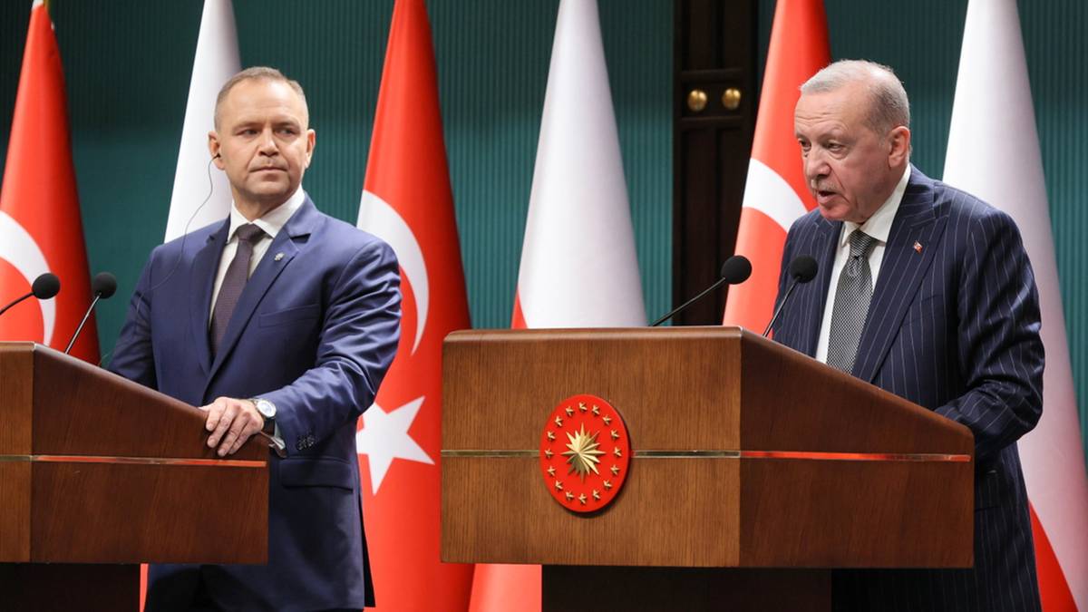 Wizyta Nawrockiego w Turcji. Erdogan podziękował Polsce