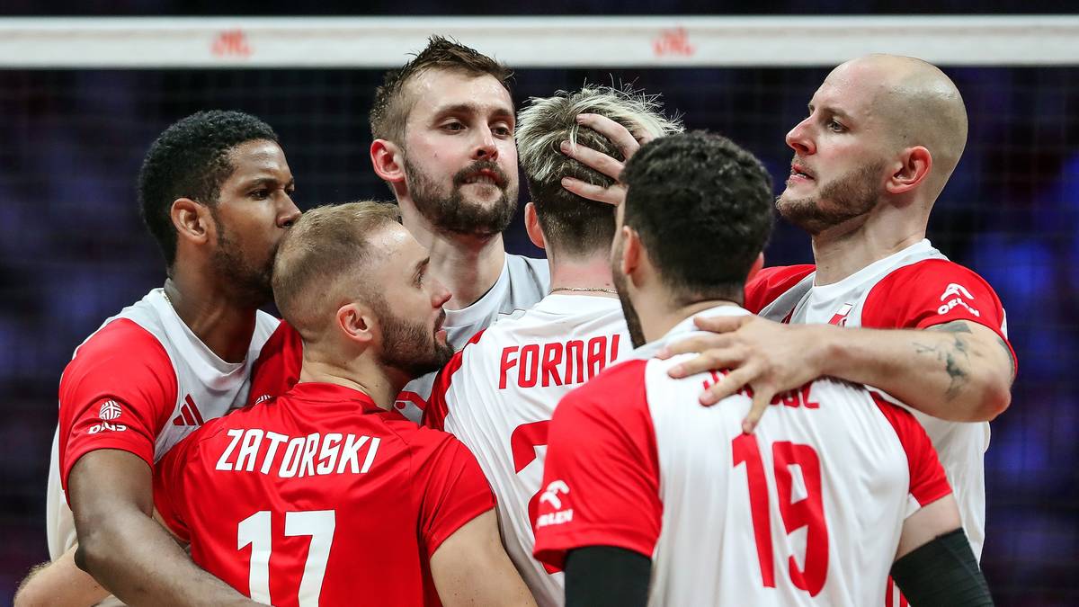 Polscy siatkarze w półfinale Ligi Narodów! Trudna przeprawa z odwiecznym rywalem