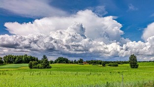 07.07.2020 00:00 Taniec chmur nad Polską