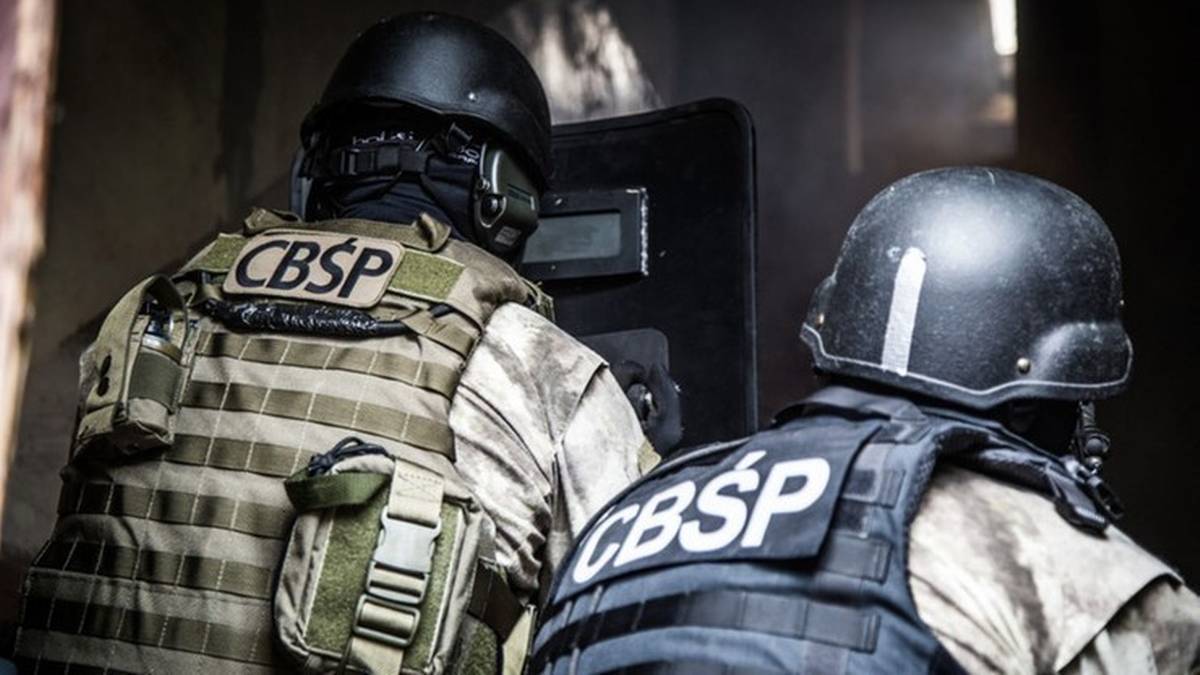 Grupa przestępcza rozbita przez CBŚP. Ponad 140 osób z zarzutami