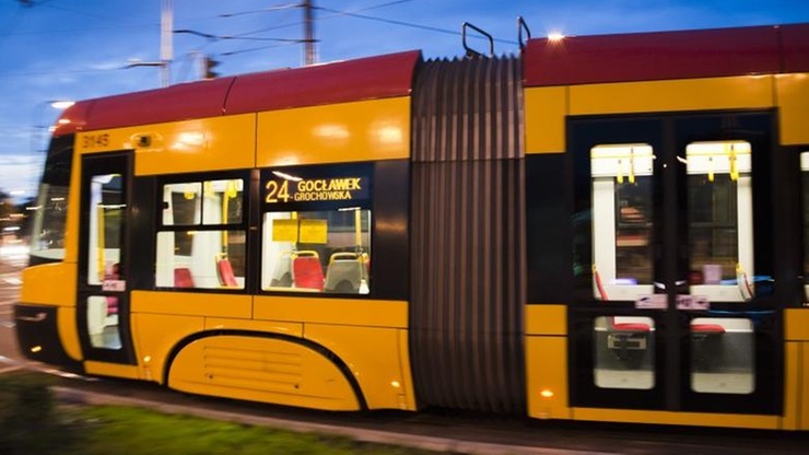 Pasażer zmarł w warszawskim tramwaju