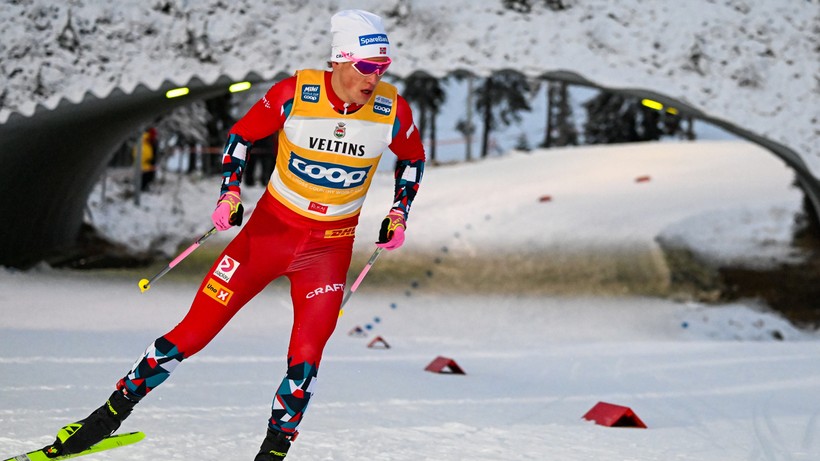 PŚ w biegach: Emma Ribom i Johannes Klaebo najlepsi w Lillehammer. Polacy odpadli w ćwierćfinale