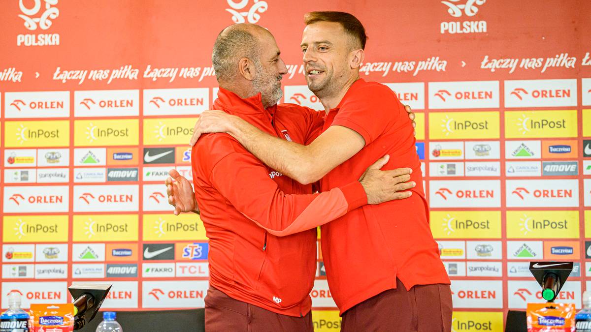 Wzruszające sceny na konferencji. Probierz nagle wstał i objął Grosickiego