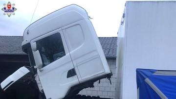 39-latek naprawiał ciężarówkę, przygniotła go kabina