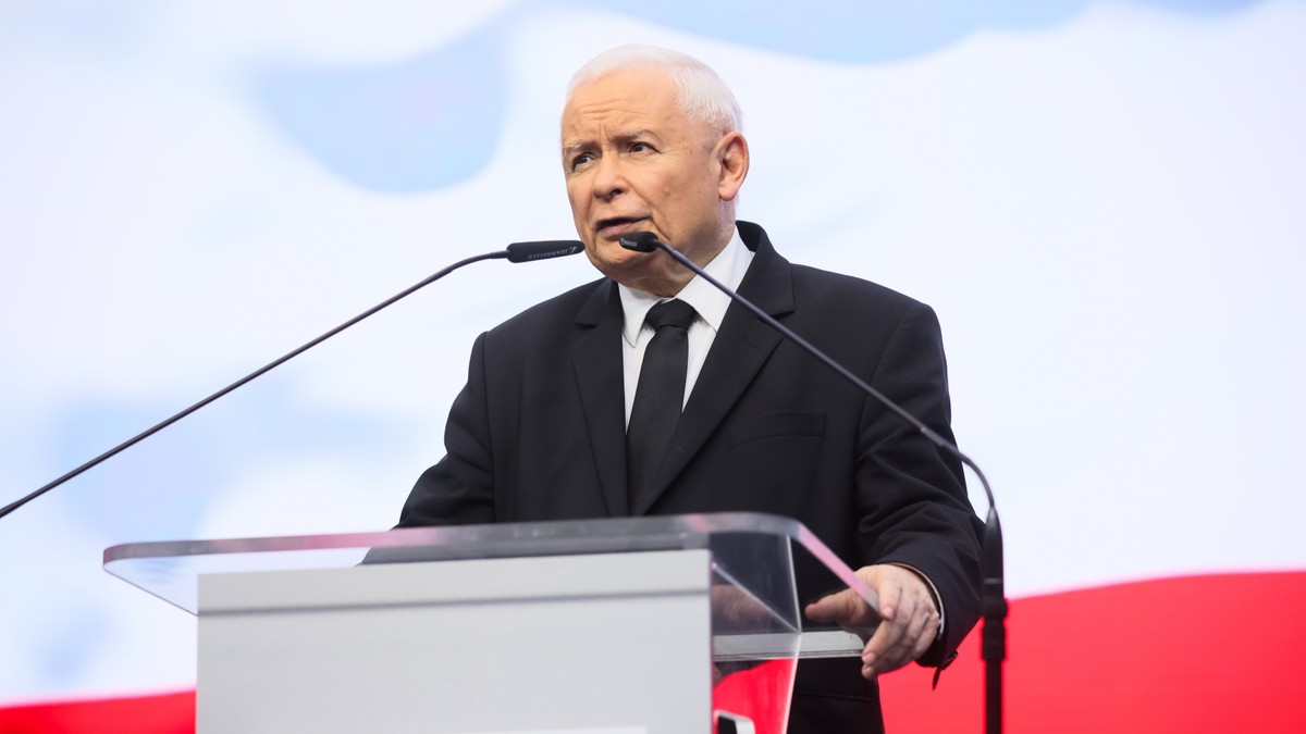 Słowa Jarosława Kaczyńskiego o "Zielonej granicy" Agnieszki Holland. Jest decyzja sądu