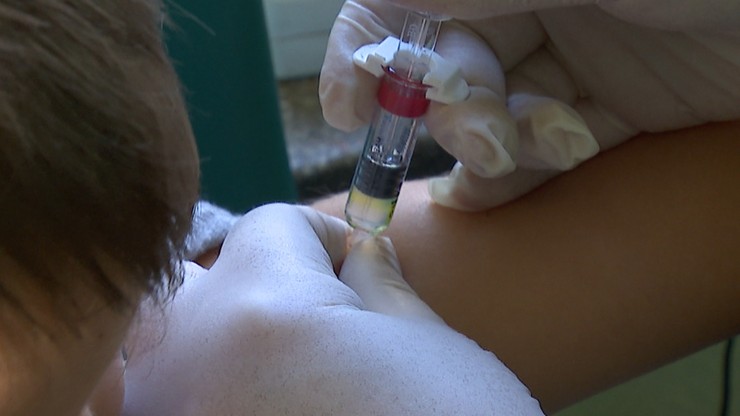 Włochy. Lekarze apelują, by wstrzymać się ze szczepieniem przeciwko grypie