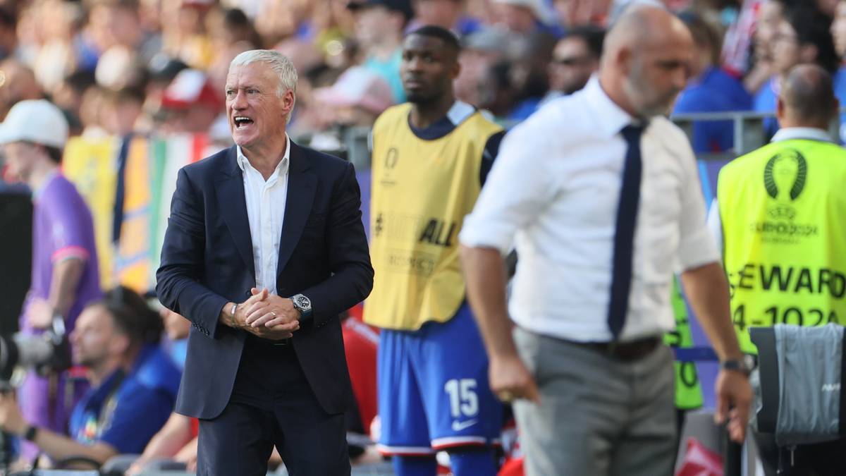Didier Deschamps, trener reprezentacji Francji, podczas meczu.