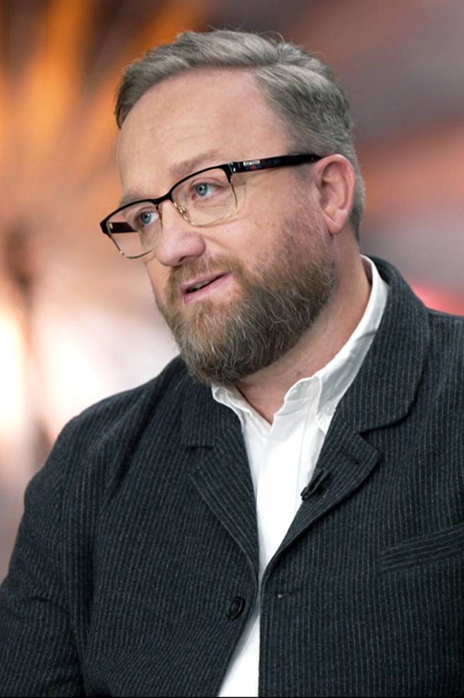 2025-05-08 Bartłomiej Kasprzykowski o rolach, które gra się sercem - PolsatCafe.pl