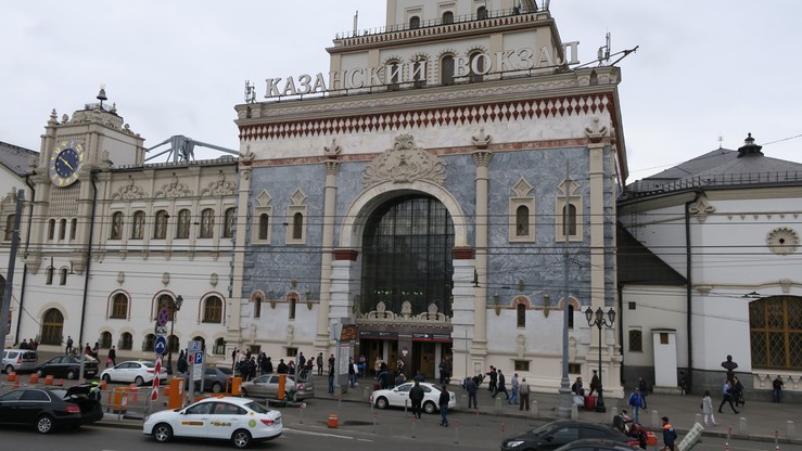 Alarm bombowy w Moskwie. 3 tys. ewakuowanych z dworców kolejowych