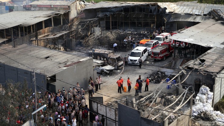 Pożar w fabryce sztucznych ogni w Indonezji. Zginęło 30 osób