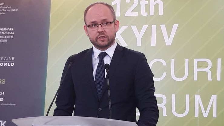 Wiceszef MSZ: Wspieramy Ukrainę, ale oczekujemy zniesienia zakazu ekshumacji