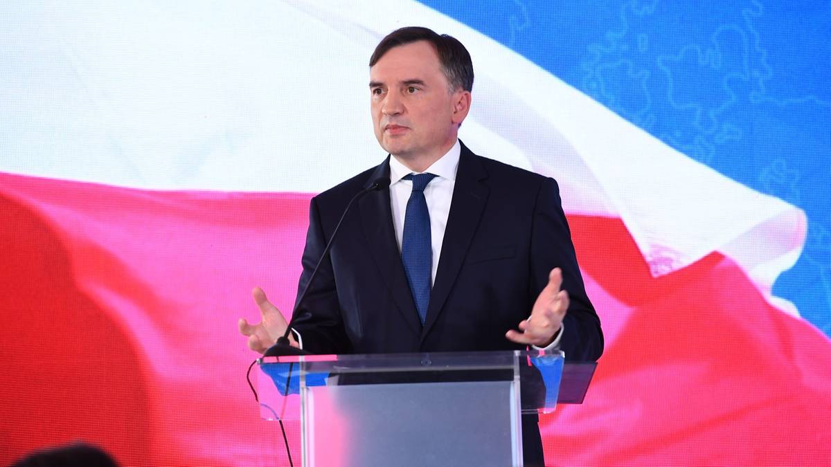 Zbigniew Ziobro w ogniu krytyki internautów. "Miękiszon" i "symulant"