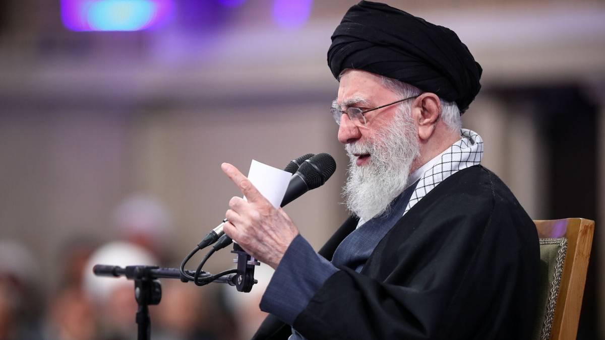 "Nie ma znaczenia, jak się nazywa". Izrael stawia sprawę jasno ws. następcy Chameneiego