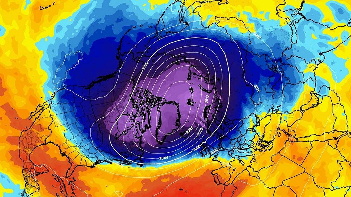 Cyklon polarny uderzy na Polskę? Będą śnieżyce, mrozy i wichury