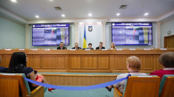 Zełenski i Poroszenko w drugiej turze wyborów. CKW Ukrainy podała oficjalne wyniki