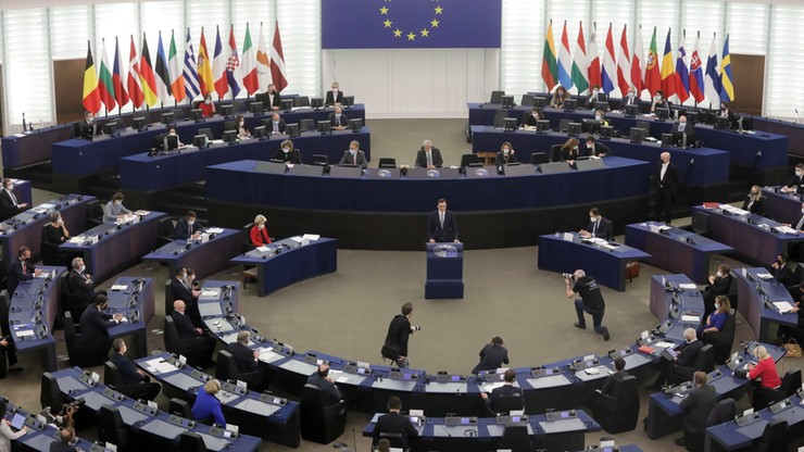 Parlament Europejski przyjął rezolucję ws. wyroku polskiego Trybunału Konstytucyjnego