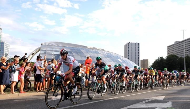 Tour de Pologne: Mezgec najszybszy w Katowicach