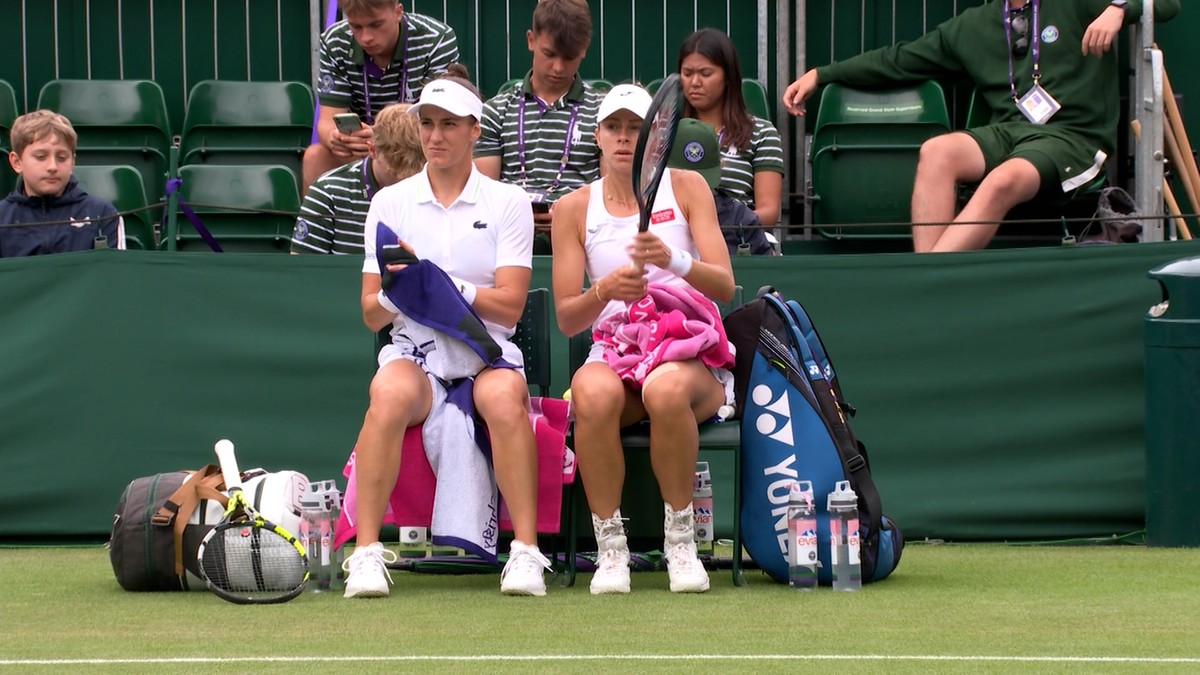 Magda Linette pożegnała się z Wimbledonem. Brytyjki górą