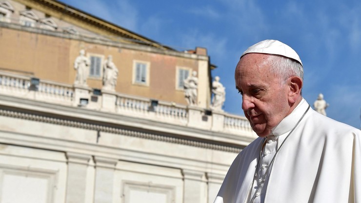 Papież Franciszek potępił kradzież i publikację tajnych dokumentów o finansach Watykanu
