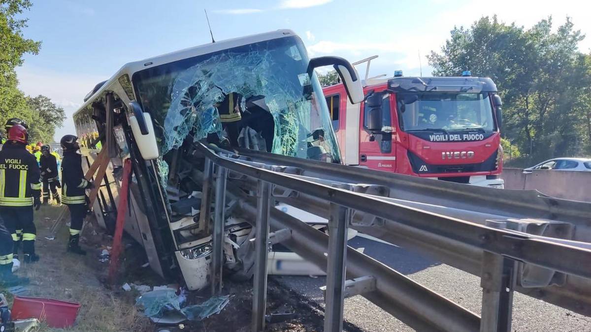 Polak stracił panowanie nad autokarem. Tragedia na autostradzie