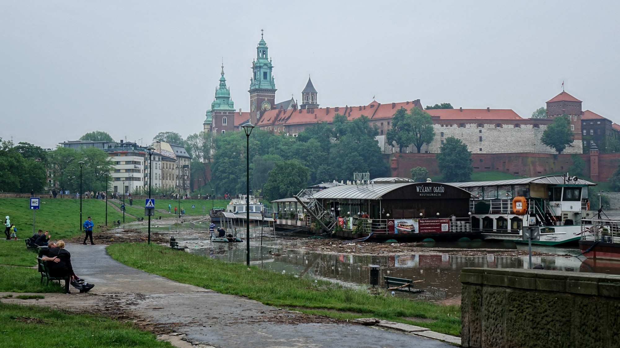 Majowa powódź w Polsce - zdjęcie 13